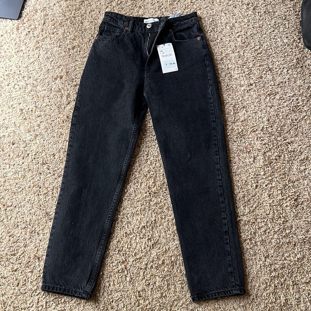 Zara Classic Mom Fit Jeans